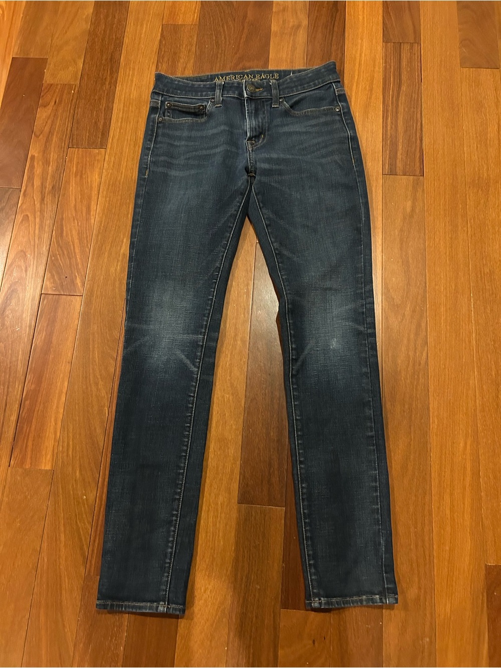American Eagle Outfitters Extreme Flex women’s Dark Indigo Skinny Jeans size 4